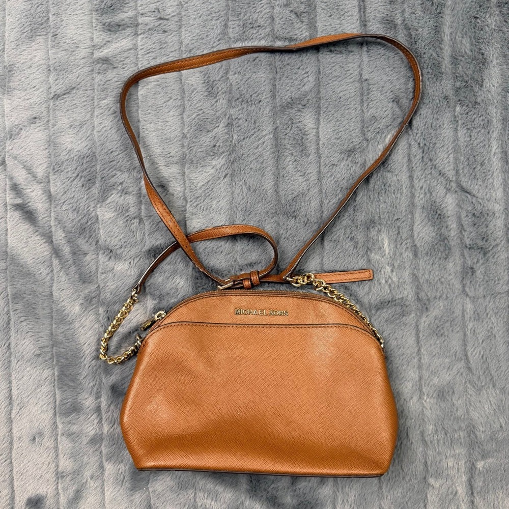 Michael Kors Cindy Dome Crossbody Bag Tan Acorn Saffiano Leather Gold Chain